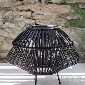 Lanterne noire en métal
