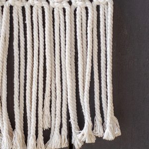 Décoration murale macramé blanche