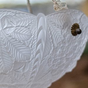 Luminaire en pâte de verre à fleur