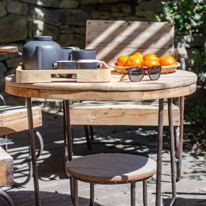 Table de salon de jardin en bois et métal