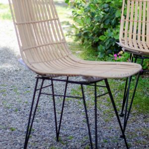 Chaise en rotin et métal