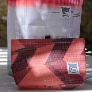 Pochette recyclée rouge Oh la bâche