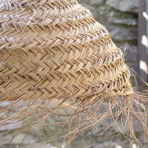 Suspension demi sphère en osier