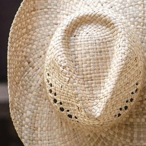 Chapeau beige panama en paille
