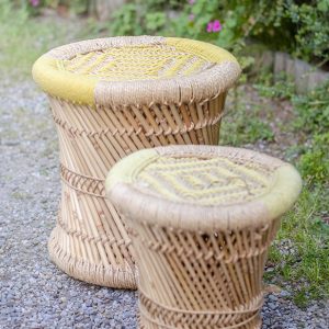 Petit tabouret de jardin rond en rotin