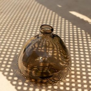 Vase en verre recyclé gris 18cm